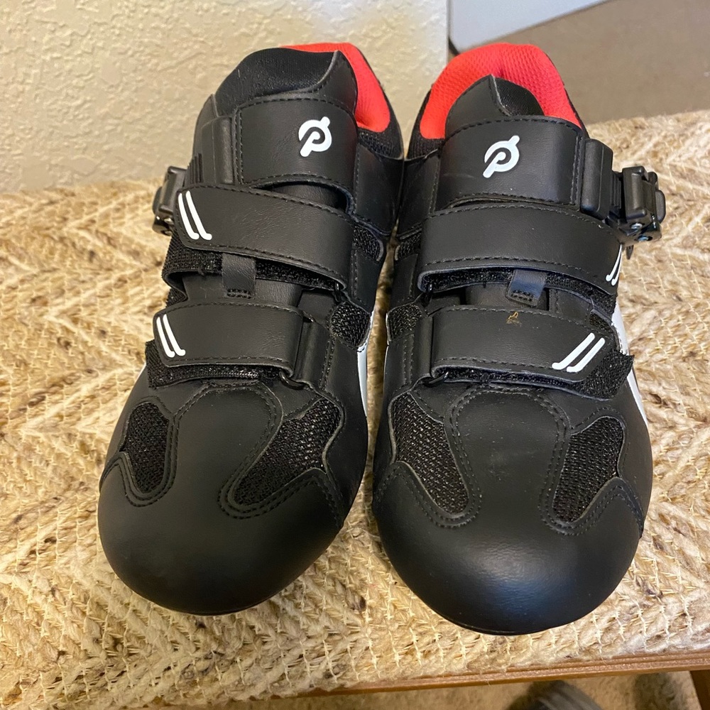 Peloton cleats size 39